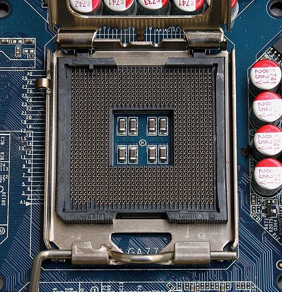 CPU Socket 755